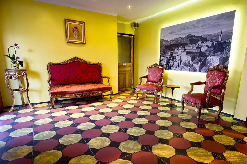 Rossi Hotel Sartene  Bagian luar foto